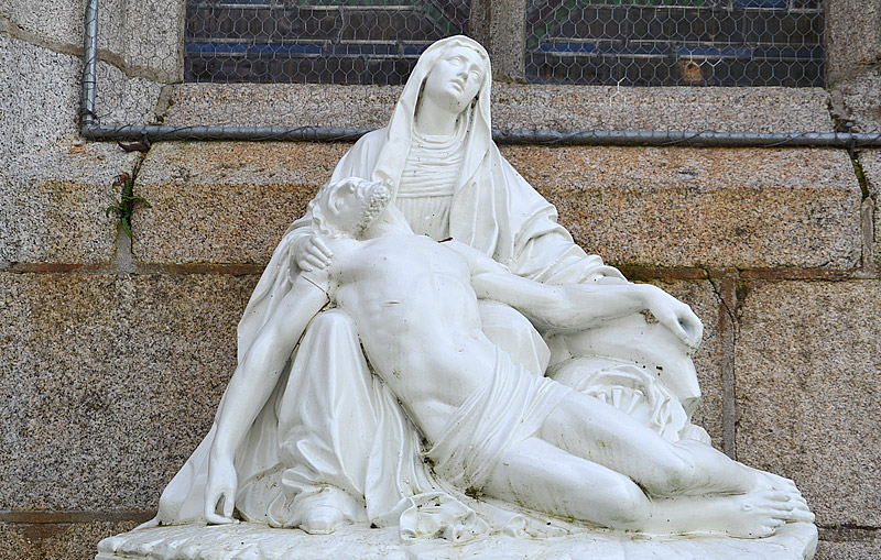 Chapelle Saint-Jacques, statue